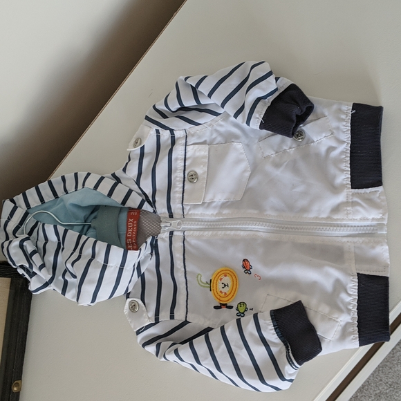 *4/$20* Baby spring/fall jacket lightweight - Picture 2 of 7